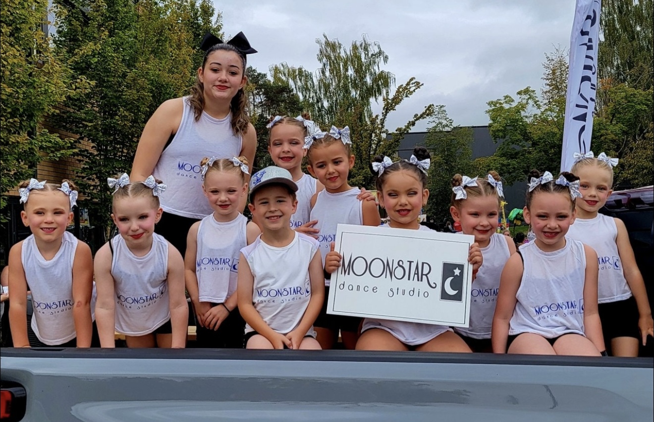 Moonstar Dance Studio dancers